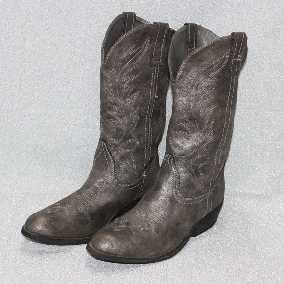 rampage black cowboy boots
